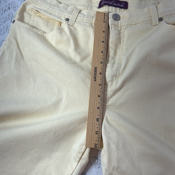 Gloria Vanderbilt Yellow Amanda Jeans Sz 18 Short - Picture 10 of 11